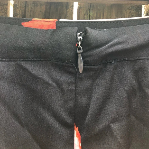 WHO WHAT WEAR FLORAL MIDI SKIRT - Picture 5 of 5